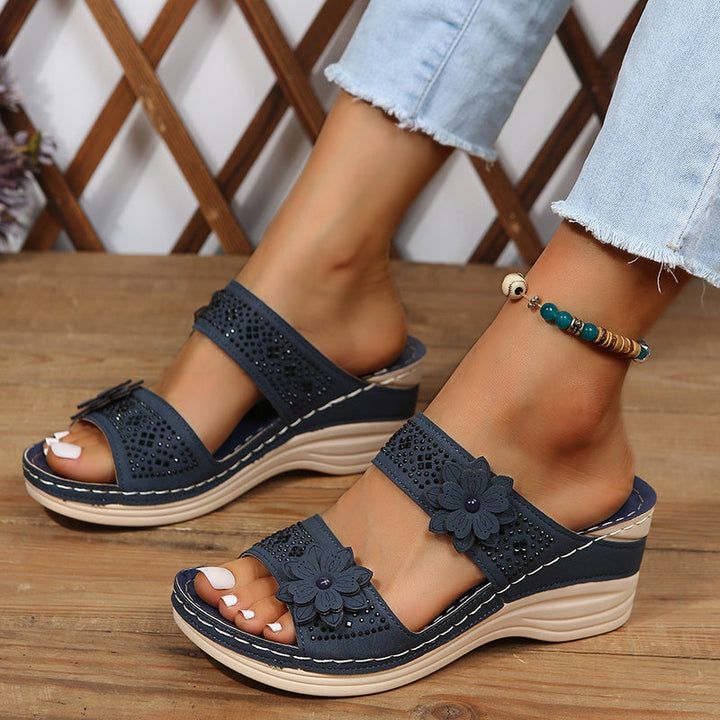 Heath | Women's Wedge Slides